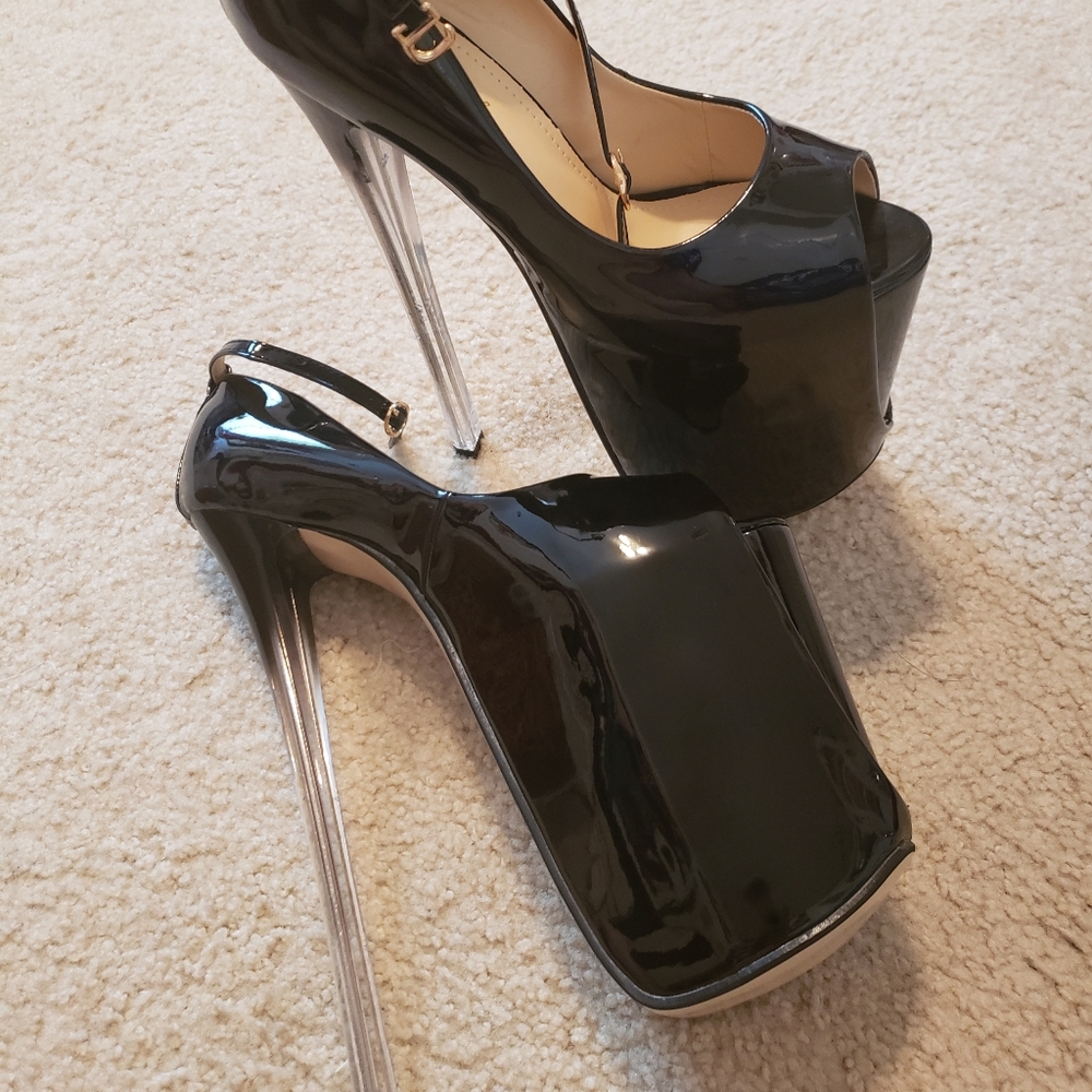 9in Patent Leather Stiletto Heels/Pumps